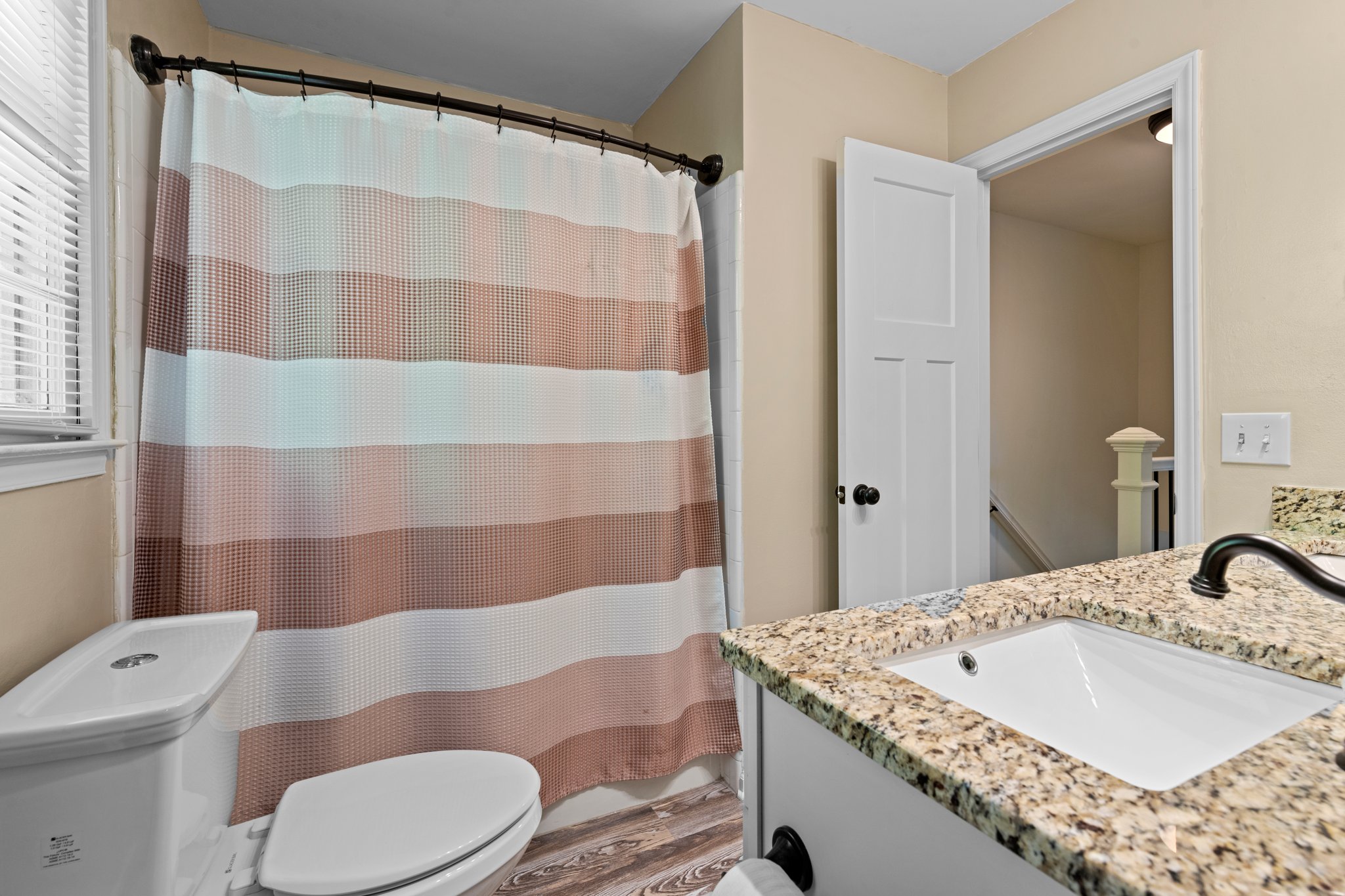 6649 Lynndale Dr, Raleigh, NC 27612, USA Photo 37