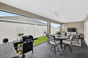 Lanai with Privacy Wall and Fencing