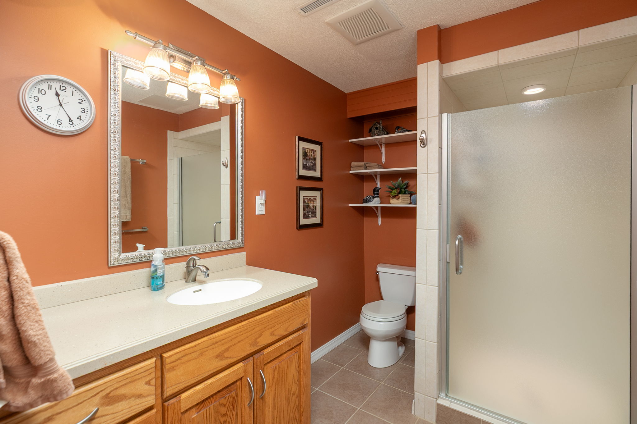 35-Bathroom