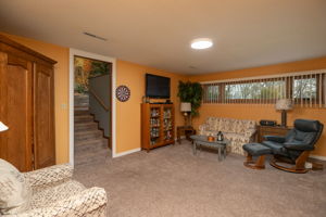 24-Family Room
