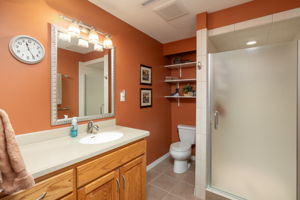 35-Bathroom