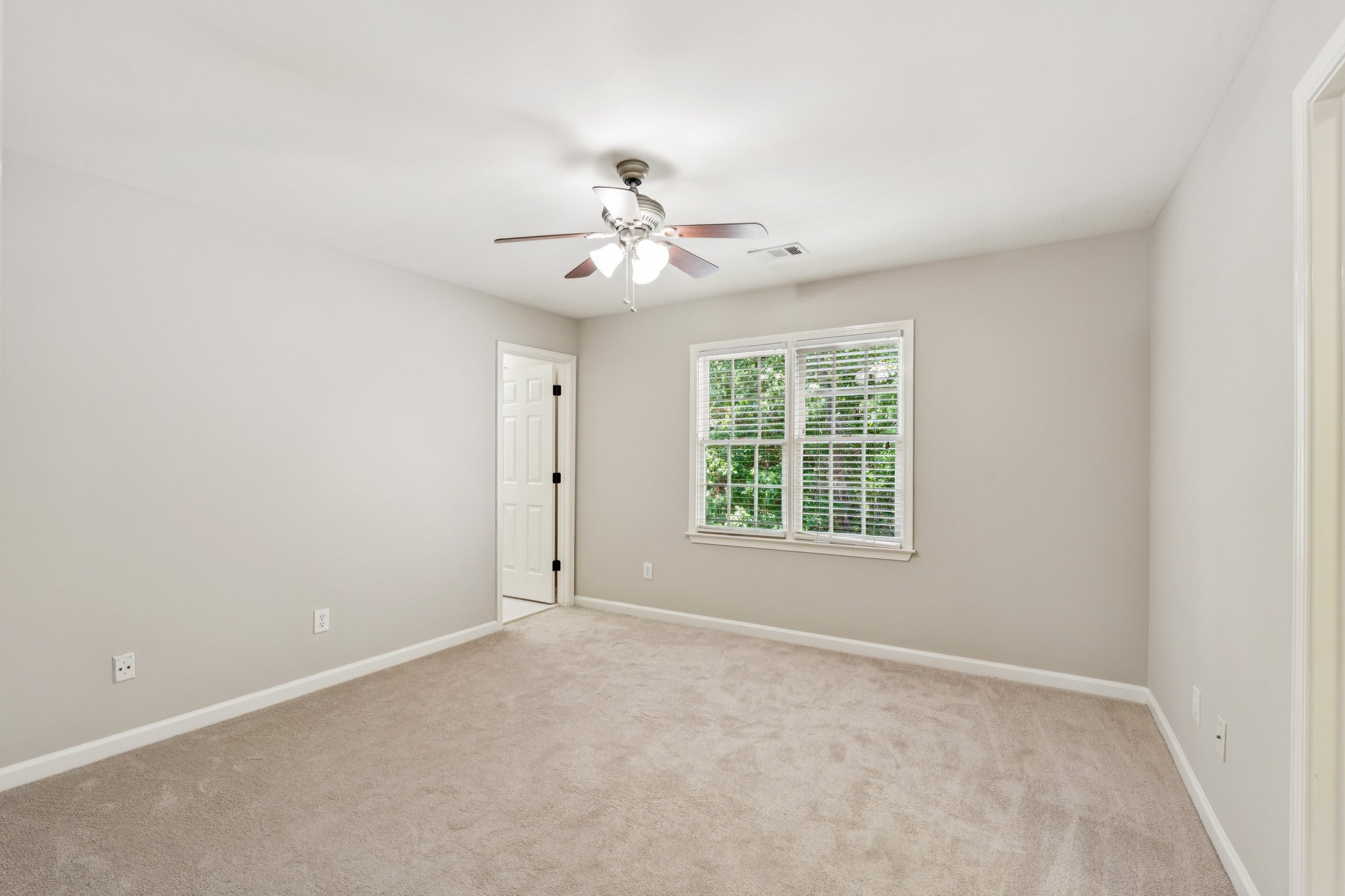 Local_Flavor_Films-665_Greenview_Terrace_Milton_GA-197.jpg