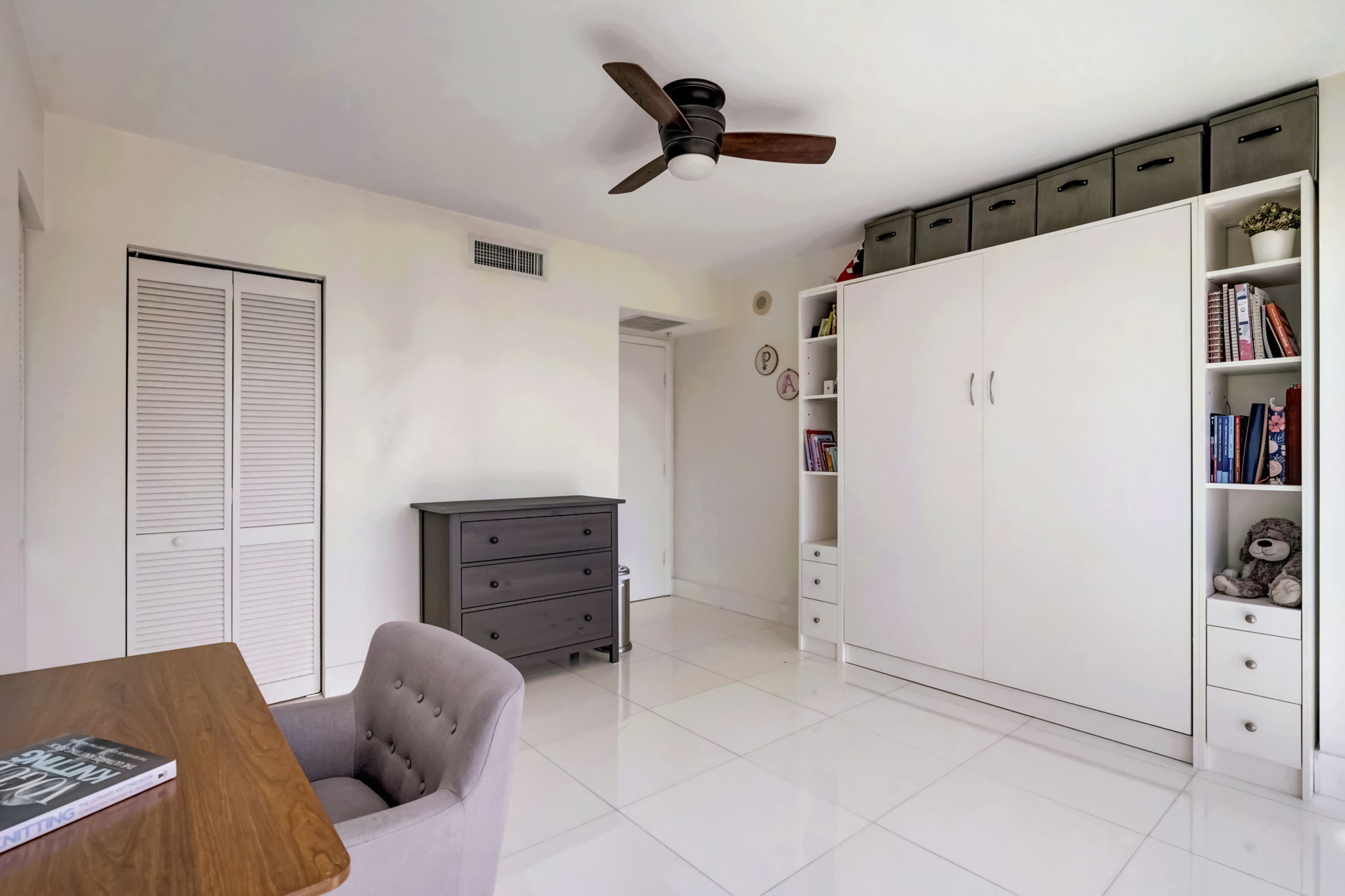 NE 25th St 2301-026