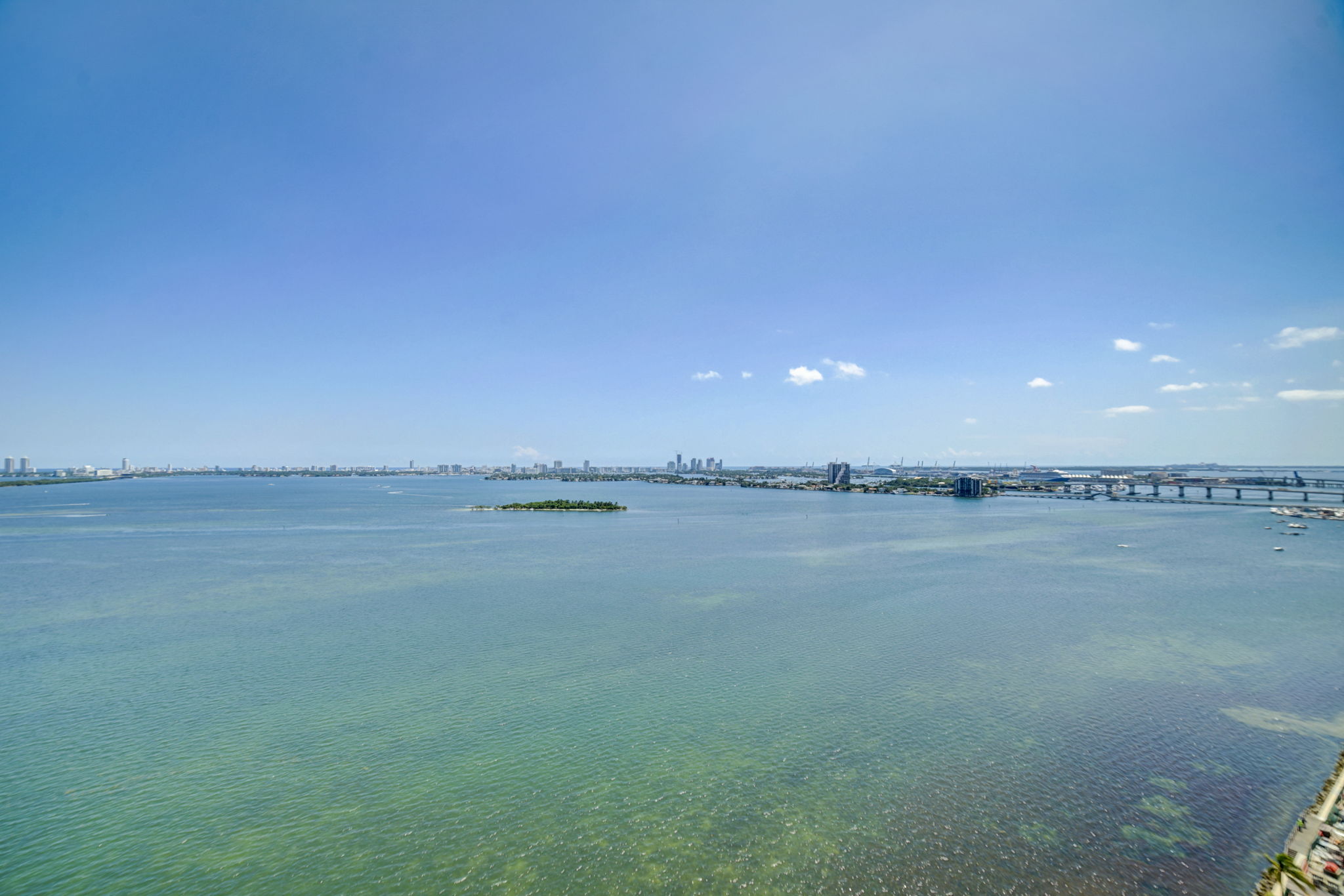 NE 25th St-068