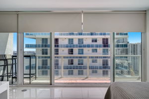 NE 25th St 2301-038