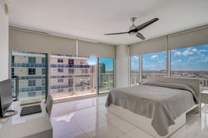 NE 25th St 2301-039