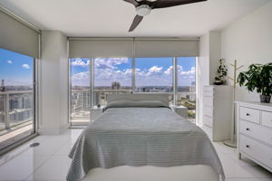 NE 25th St 2301-033