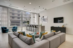 NE 25th St 2301-022