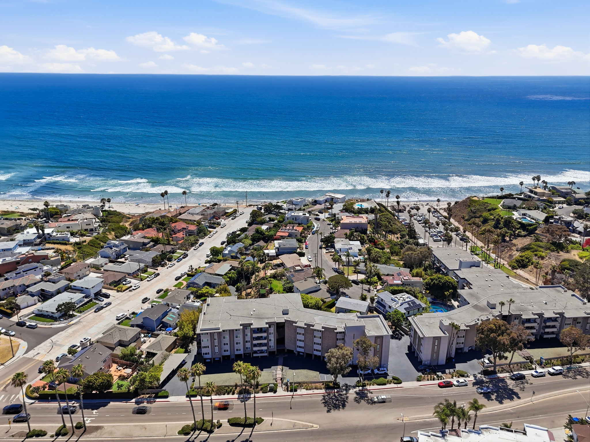 665 Pacific View Dr-20