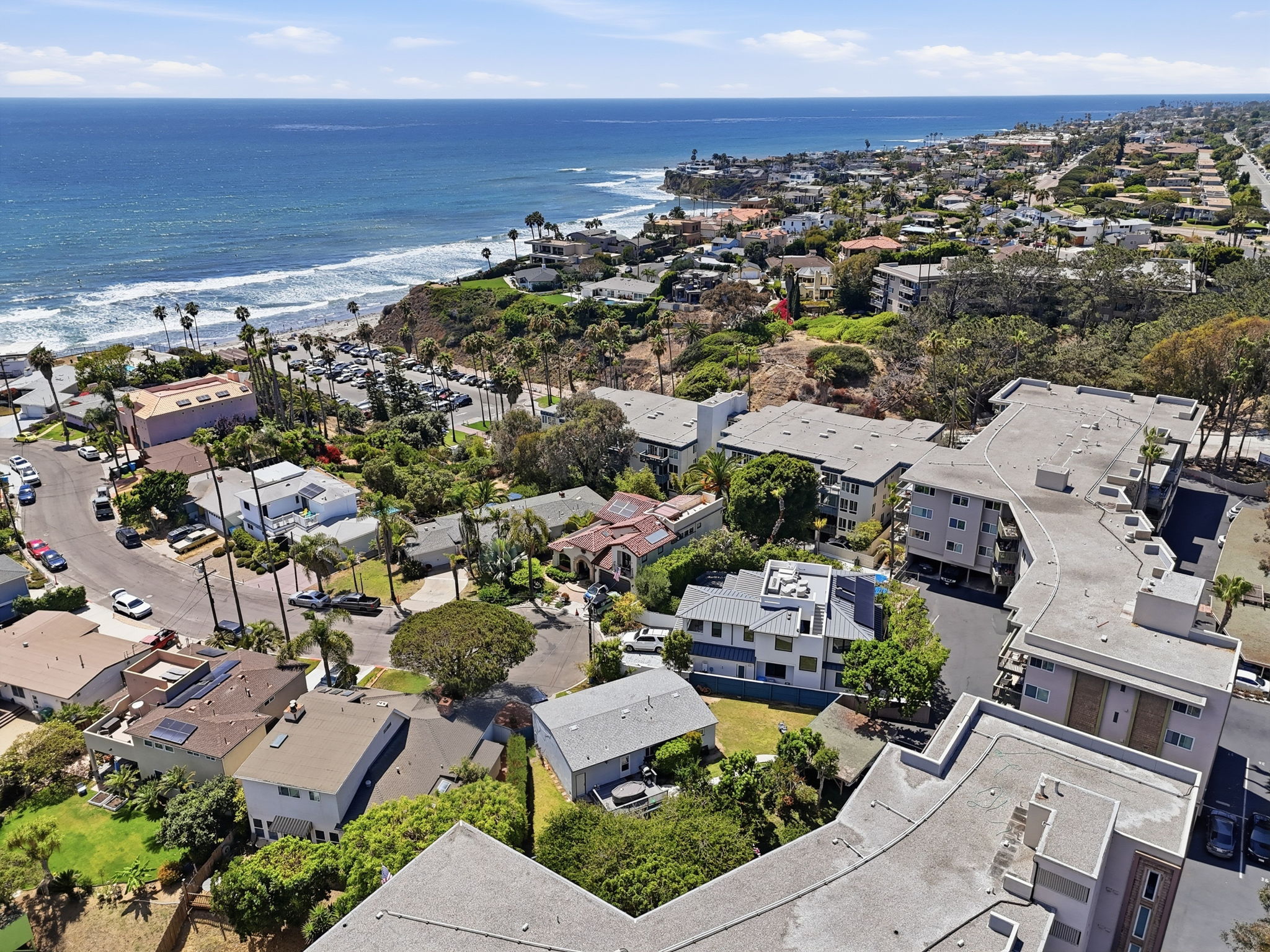 665 Pacific View Dr-10
