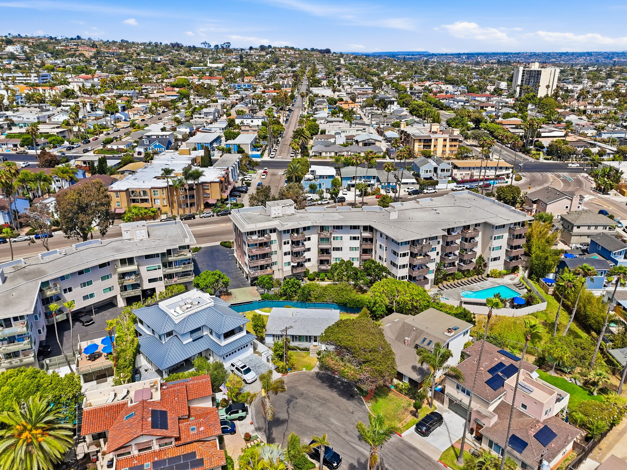 665 Pacific View Dr-3