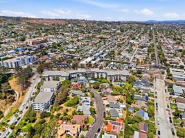 665 Pacific View Dr-26
