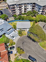 665 Pacific View Dr-17