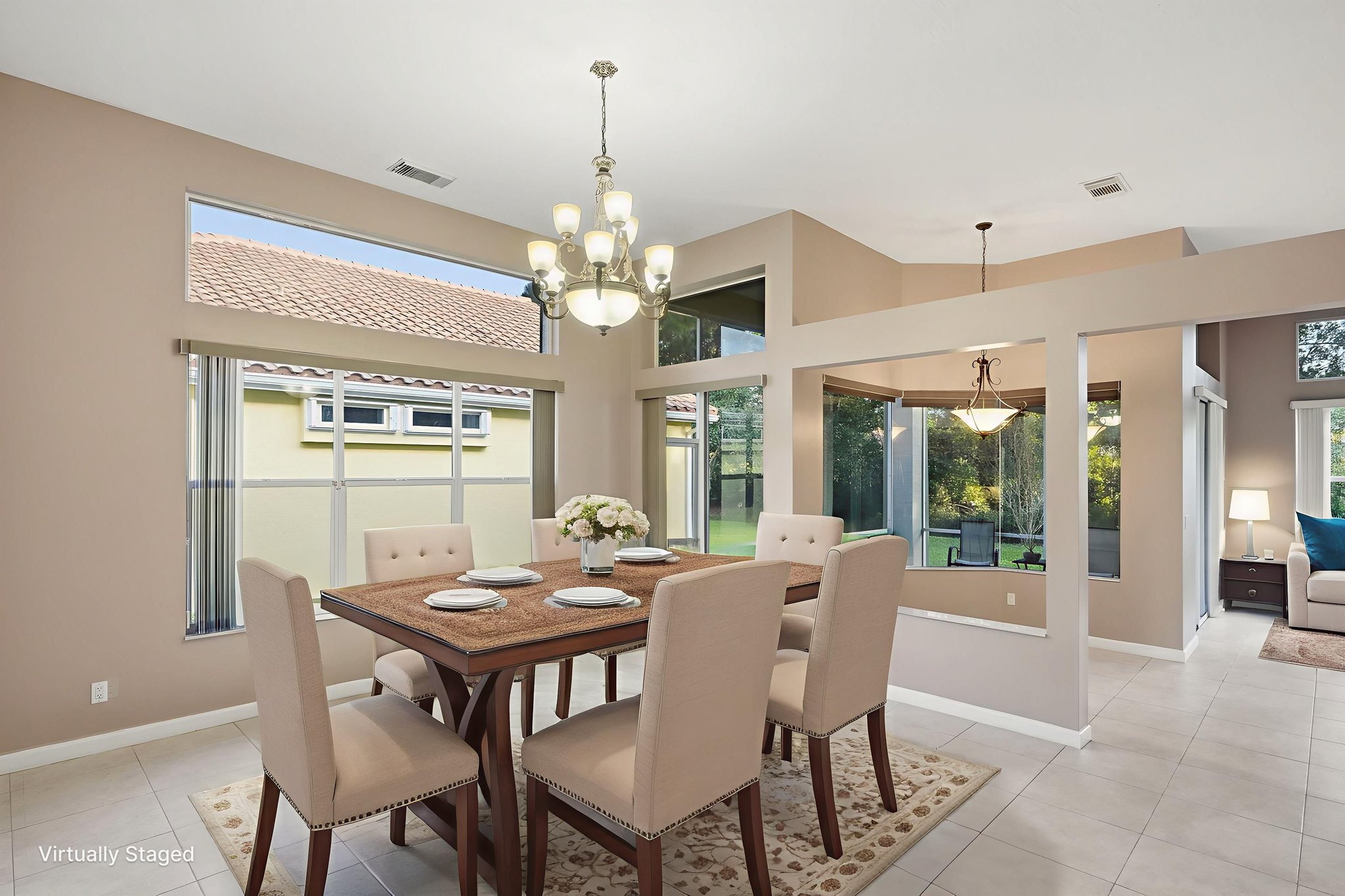 _DSC3235 virtually staged.jpeg