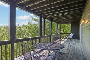 Trays Island Rd-2305-058.jpg