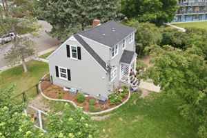  Photo 40