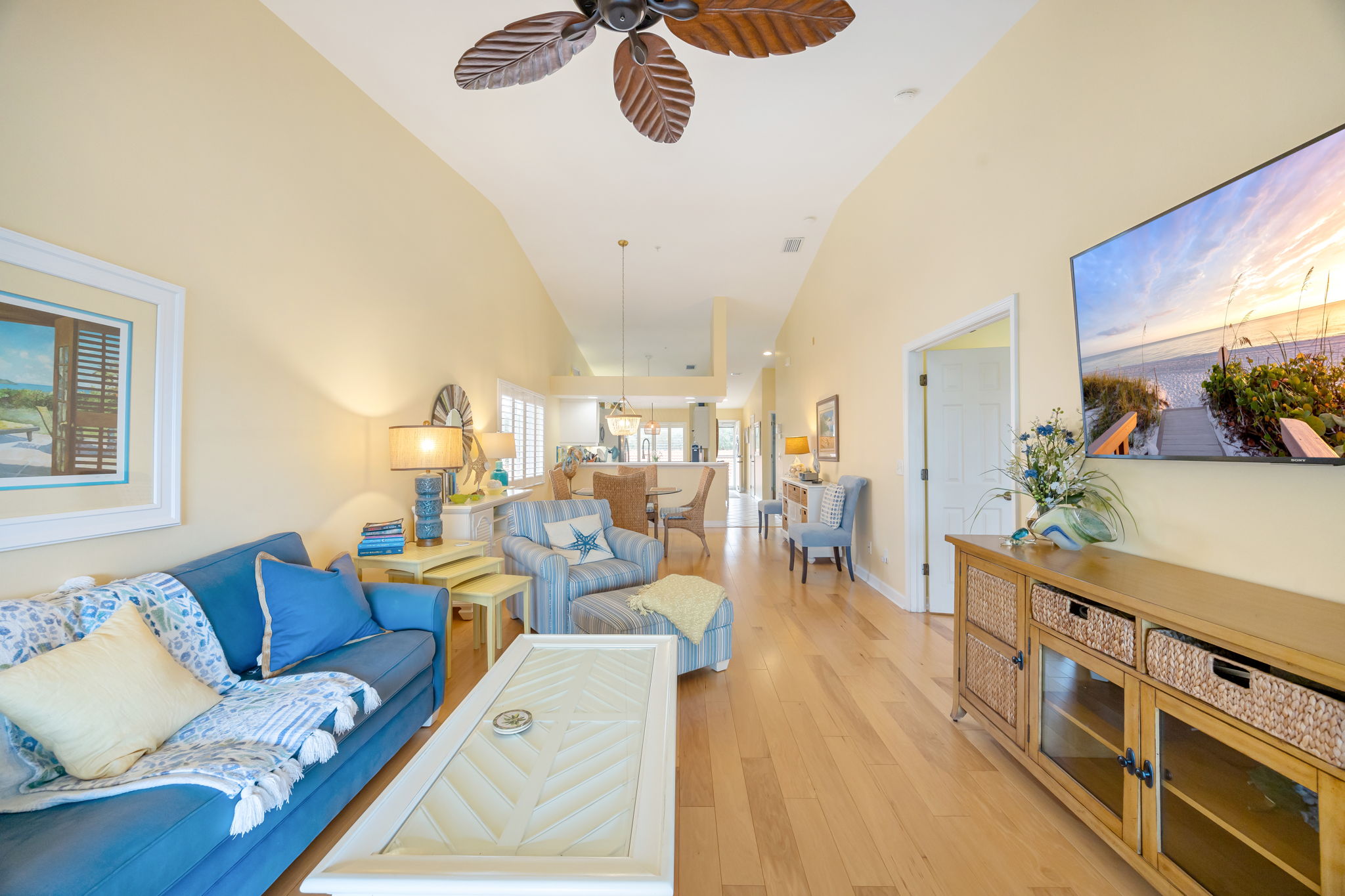 6650 Beach Resort Dr unit 16, Naples, FL 34114, USA Photo 3