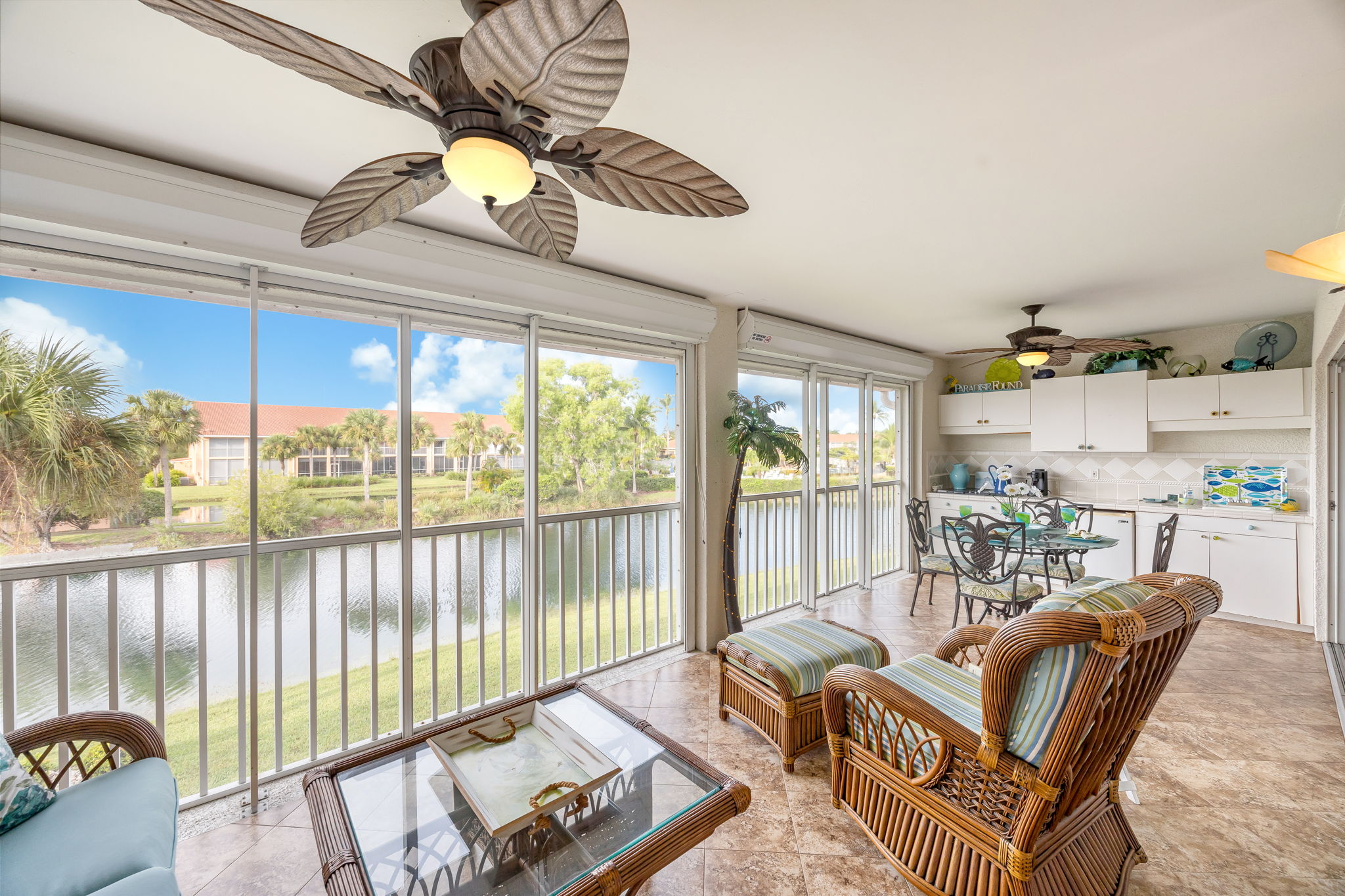 6650 Beach Resort Dr unit 16, Naples, FL 34114, USA Photo 17
