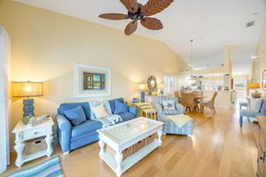 6650 Beach Resort Dr unit 16, Naples, FL 34114, USA Photo 3