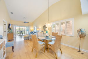 6650 Beach Resort Dr unit 16, Naples, FL 34114, USA Photo 6
