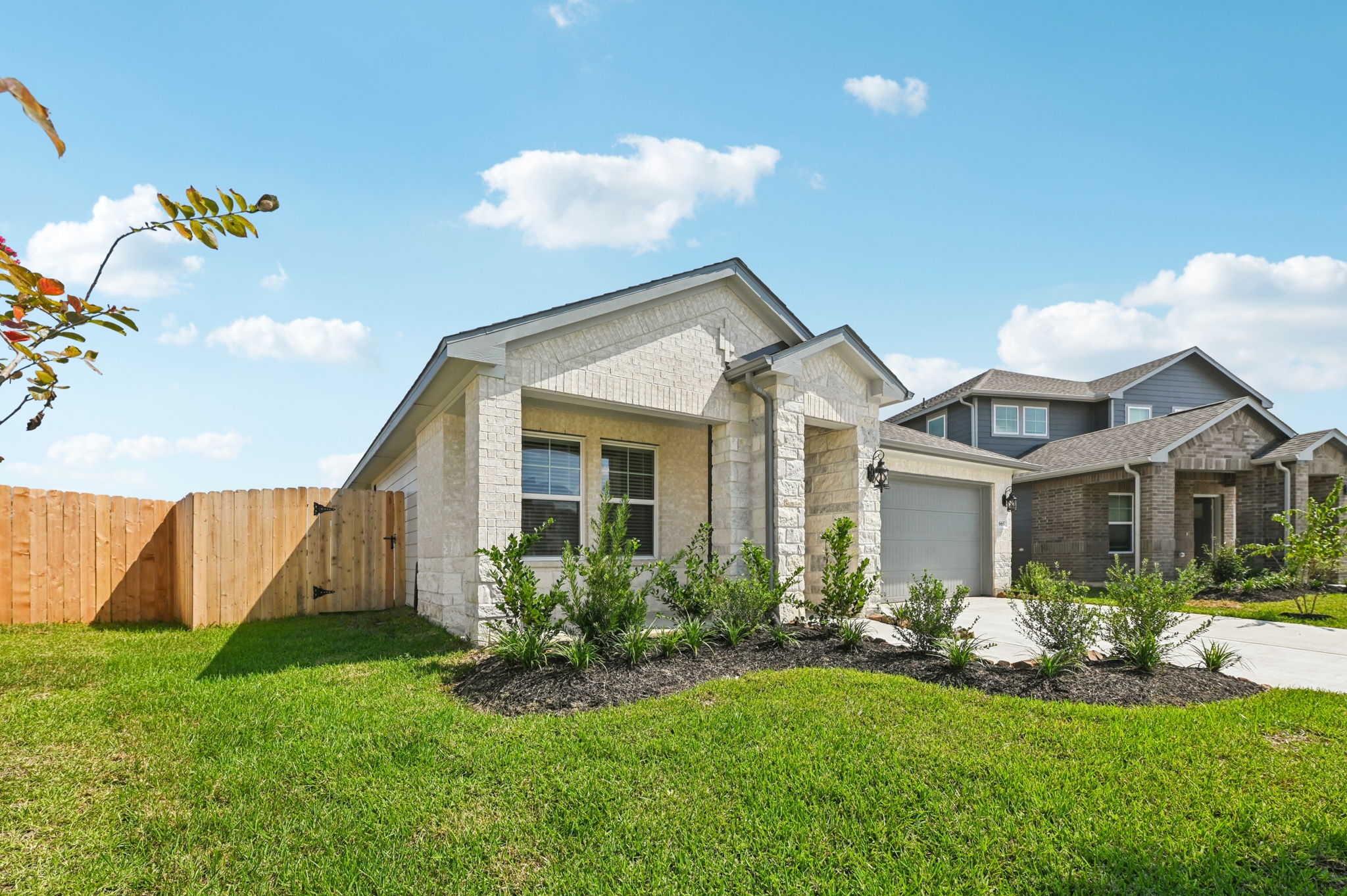 Houston - Glendale Lakes - 6651 Castella Dr Arcola TX 77583 - 003