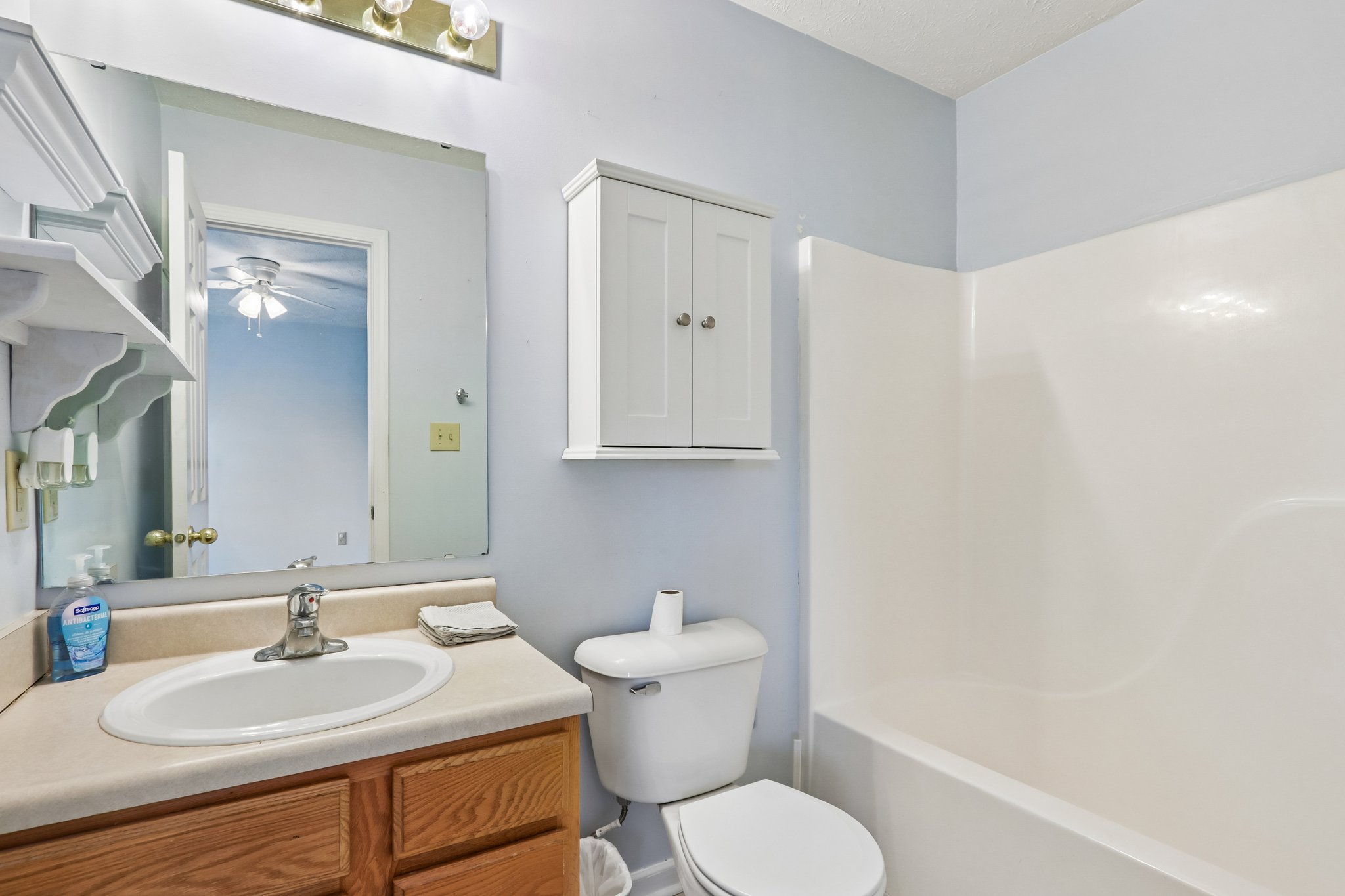 W Denton Dr-S1006-020.jpg