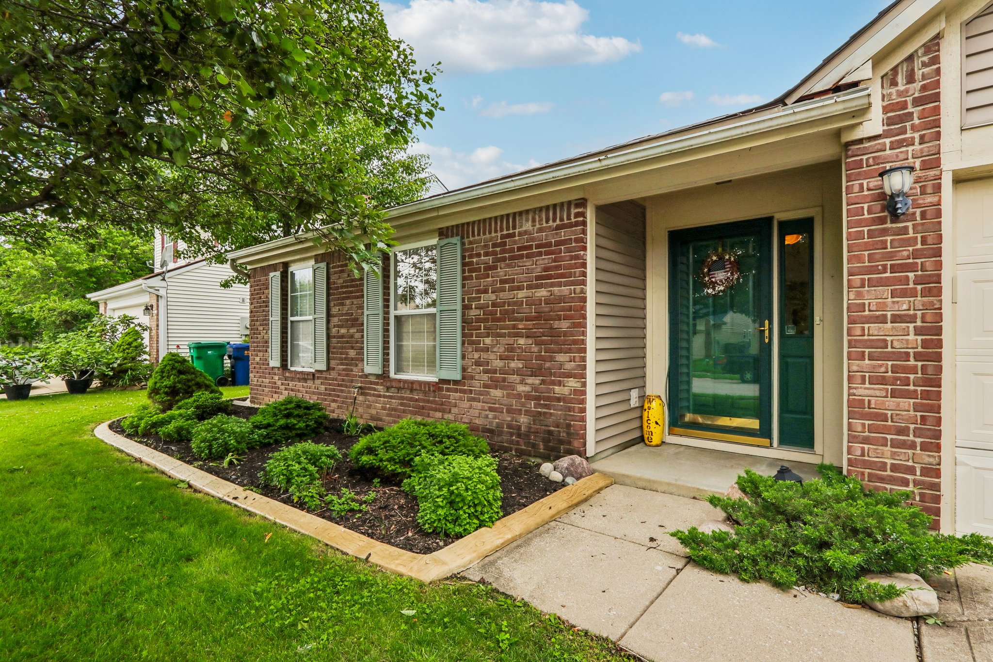 W Denton Dr-S1006-023.jpg