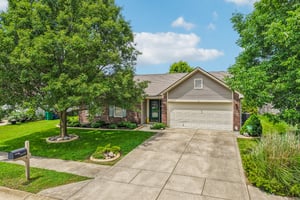W Denton Dr-S1006-028.jpg