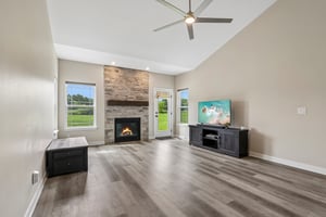 105th St 31-S1908-008.jpg