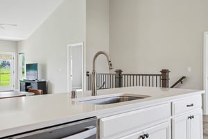 105th St 31-S1908-016.jpg