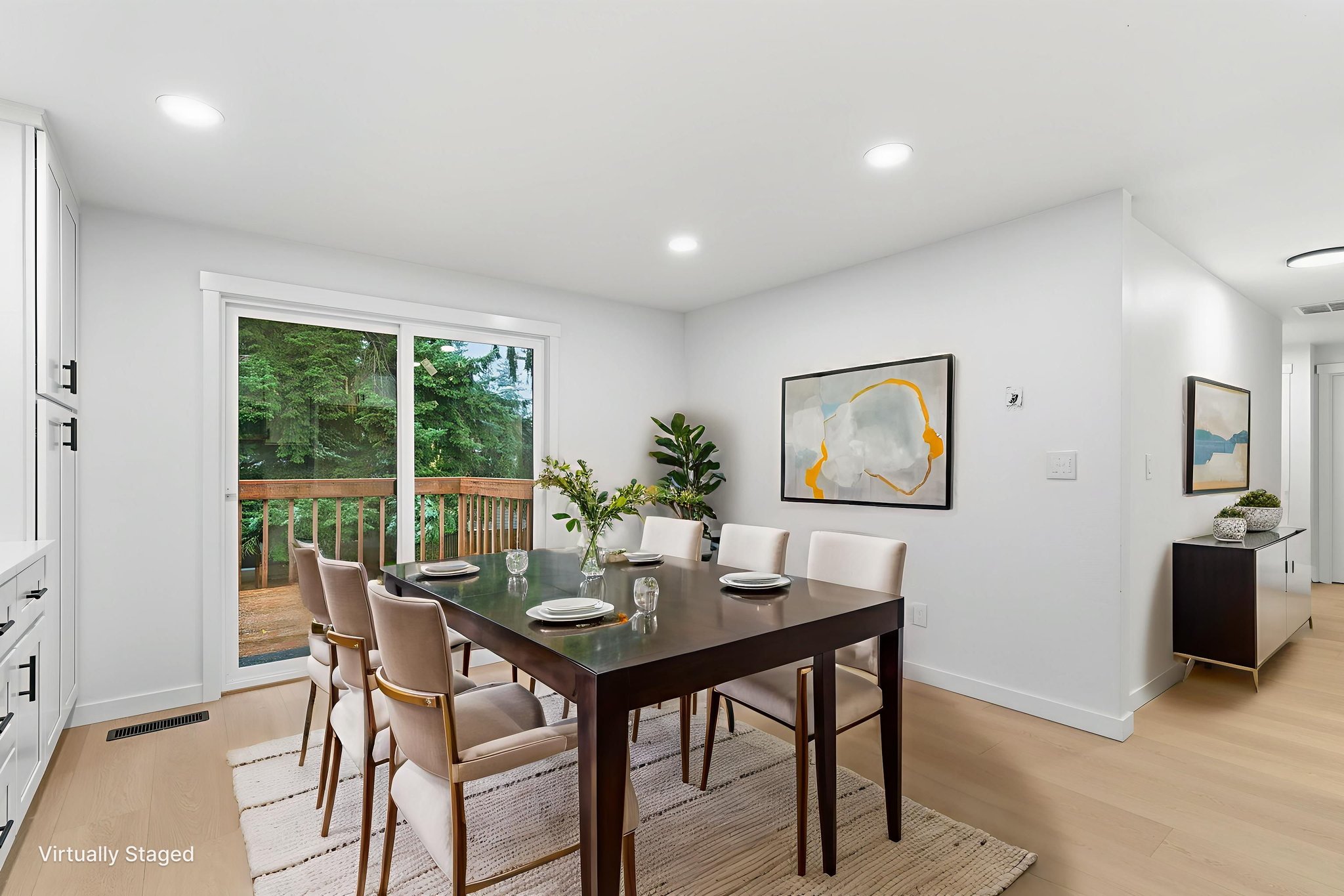 026_DSC_6077 virtually staged.jpeg