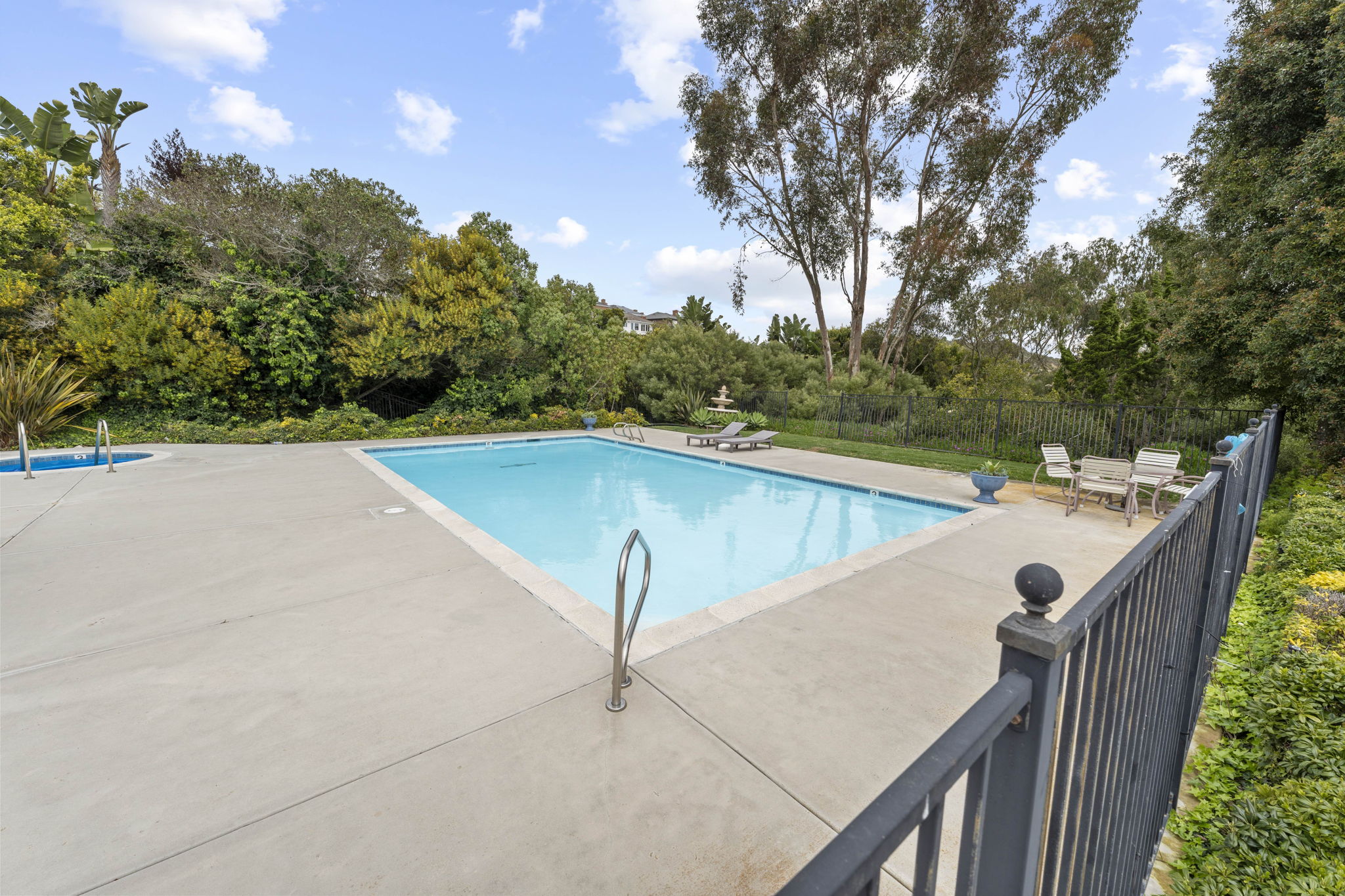 6669 La Jolla Scenic Drive South, San Diego, CA 92037