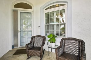 Crossfield Cir unit 1-S2204-005.jpg