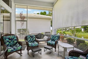 Crossfield Cir unit 1-S2204-029.jpg