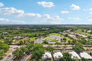 Crossfield Cir unit 1-S2204-046.jpg