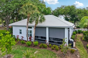 Crossfield Cir unit 1-S2204-049.jpg