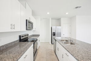 Orlando - Springs at Lake Alfred - 667 Pennywort St, Lake Alfred, FL 33850 - 011