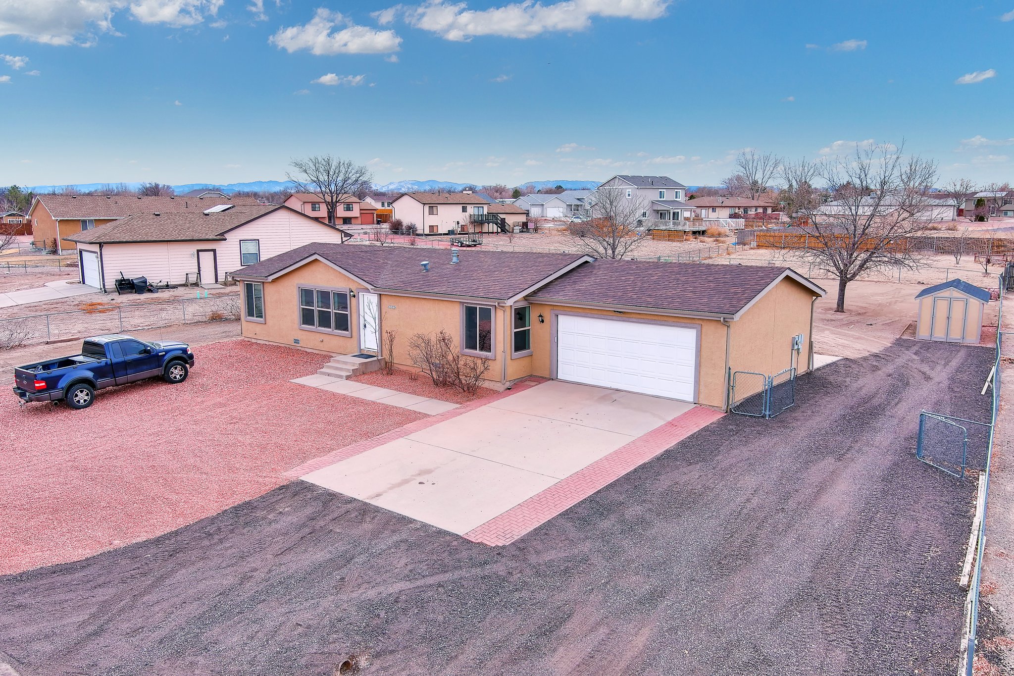 667 S Burro Dr, Pueblo West, CO 81007 PixVid