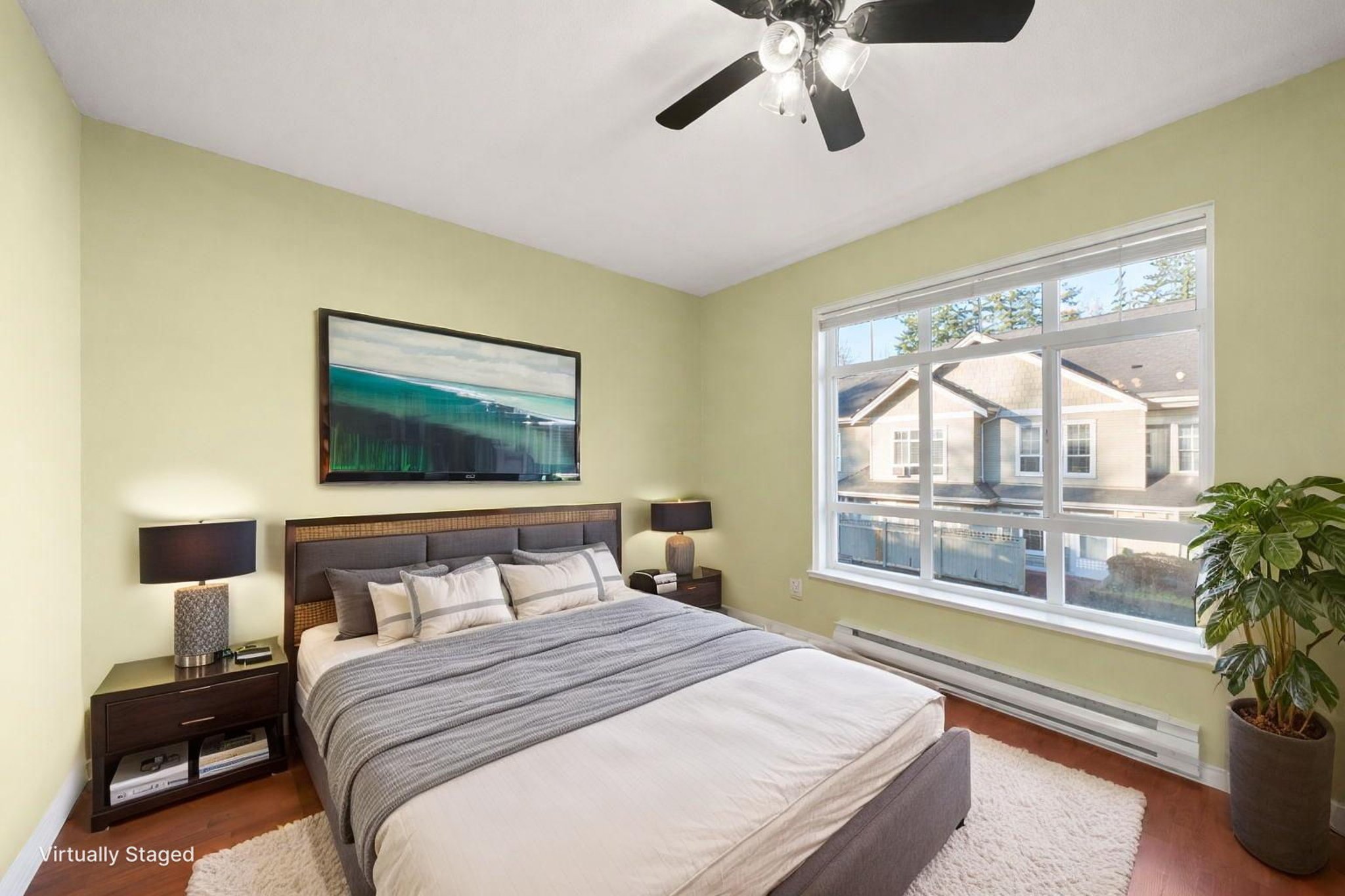 DSC06815 virtually staged.jpeg