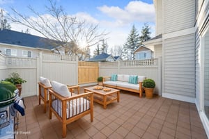 DSC06784 virtually staged.jpeg