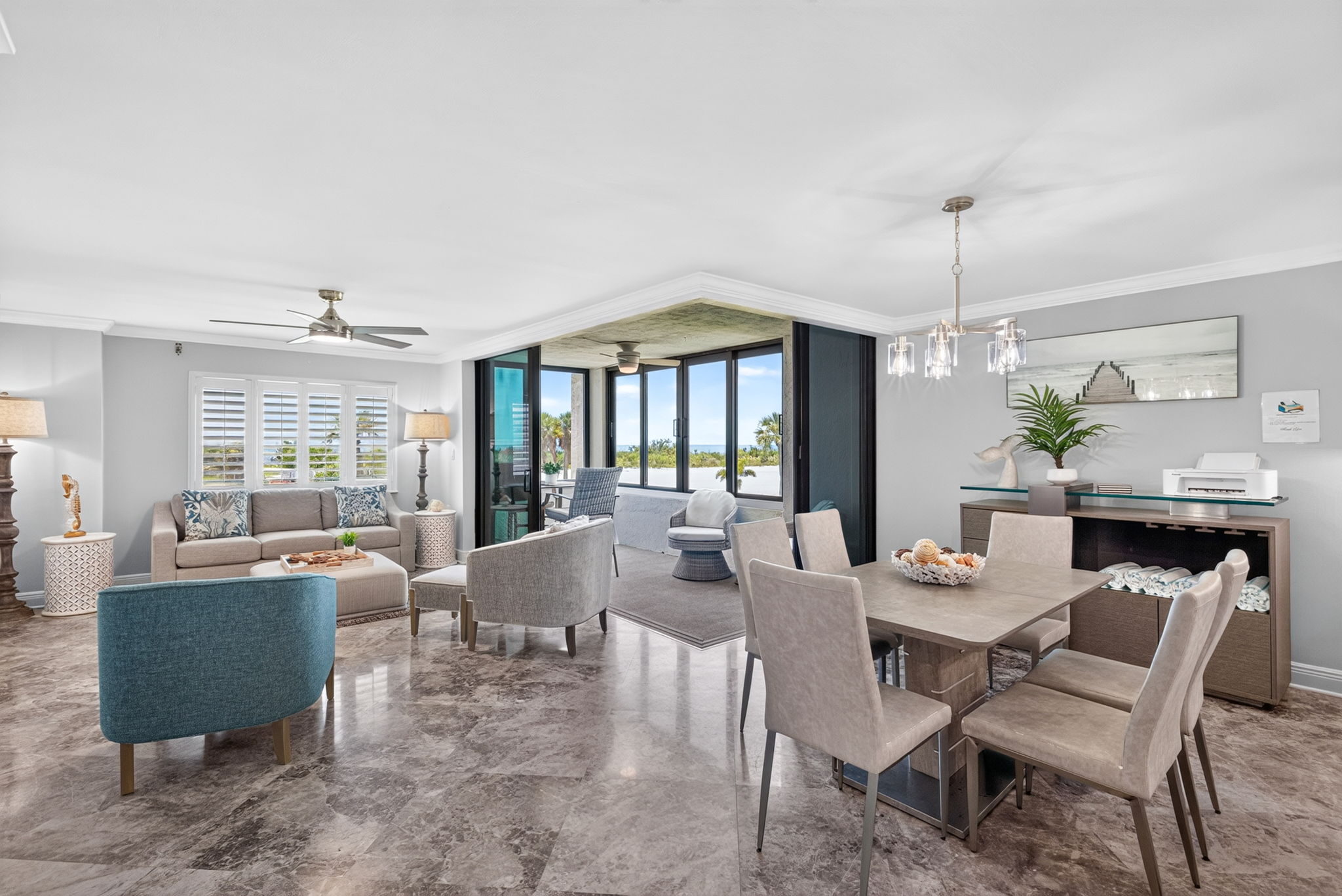 Dining Room 1 of 3