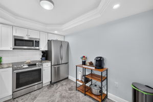 Kitchen 2 of 3