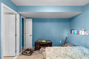 28. Lower bedroom.jpg