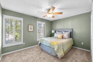 21. Upper bedroom.jpg