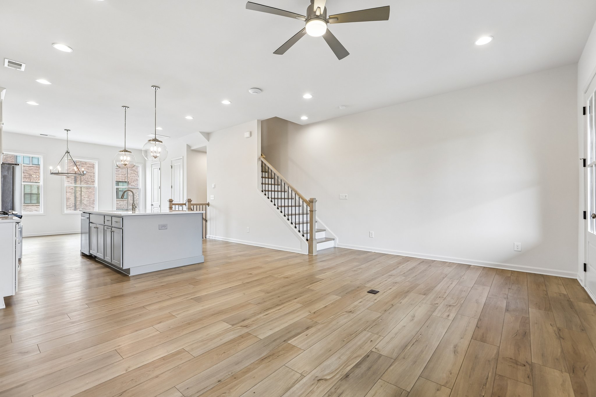 Cortland Walk-S2605-007.jpg