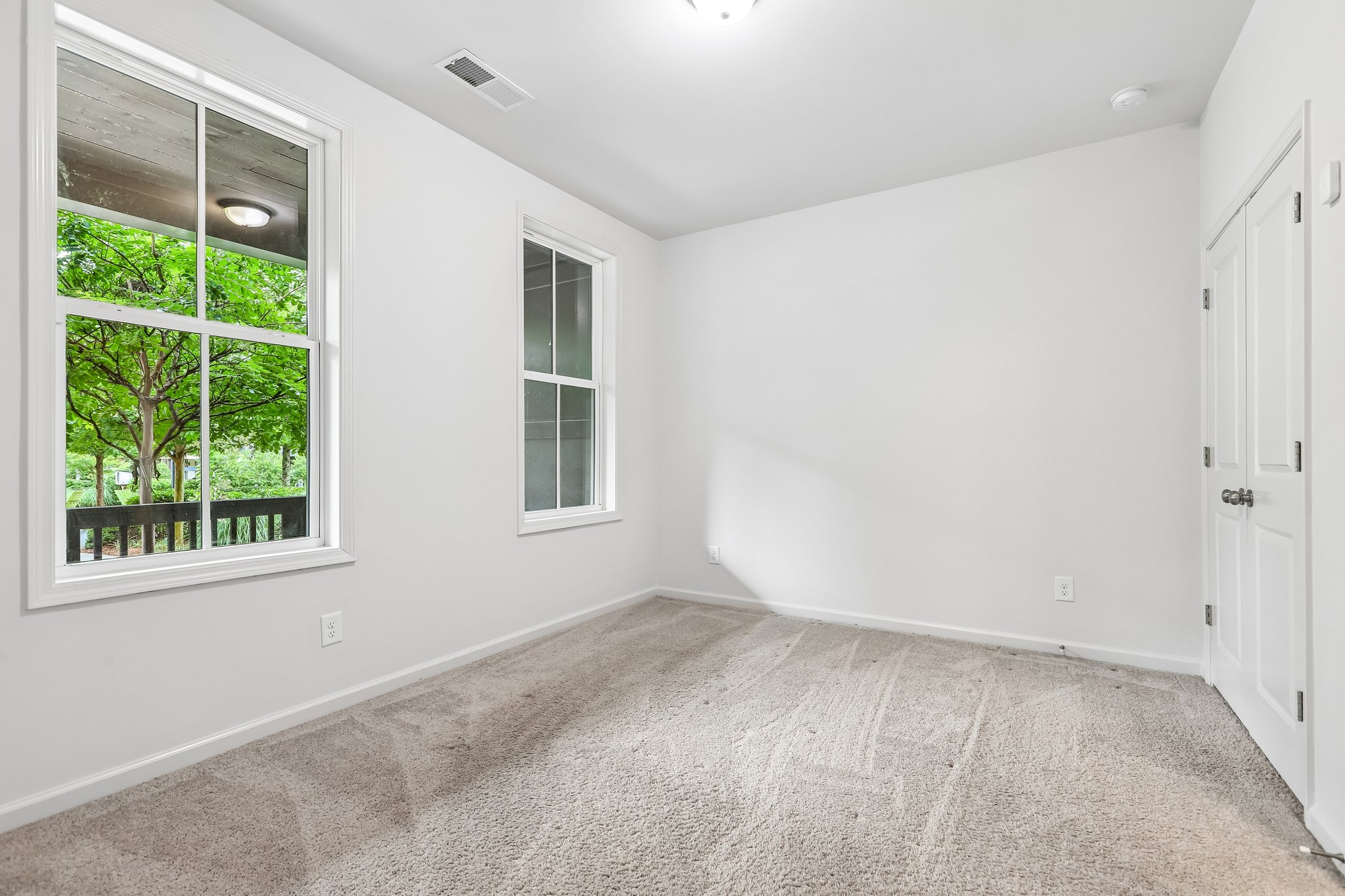 Cortland Walk-S2605-029.jpg