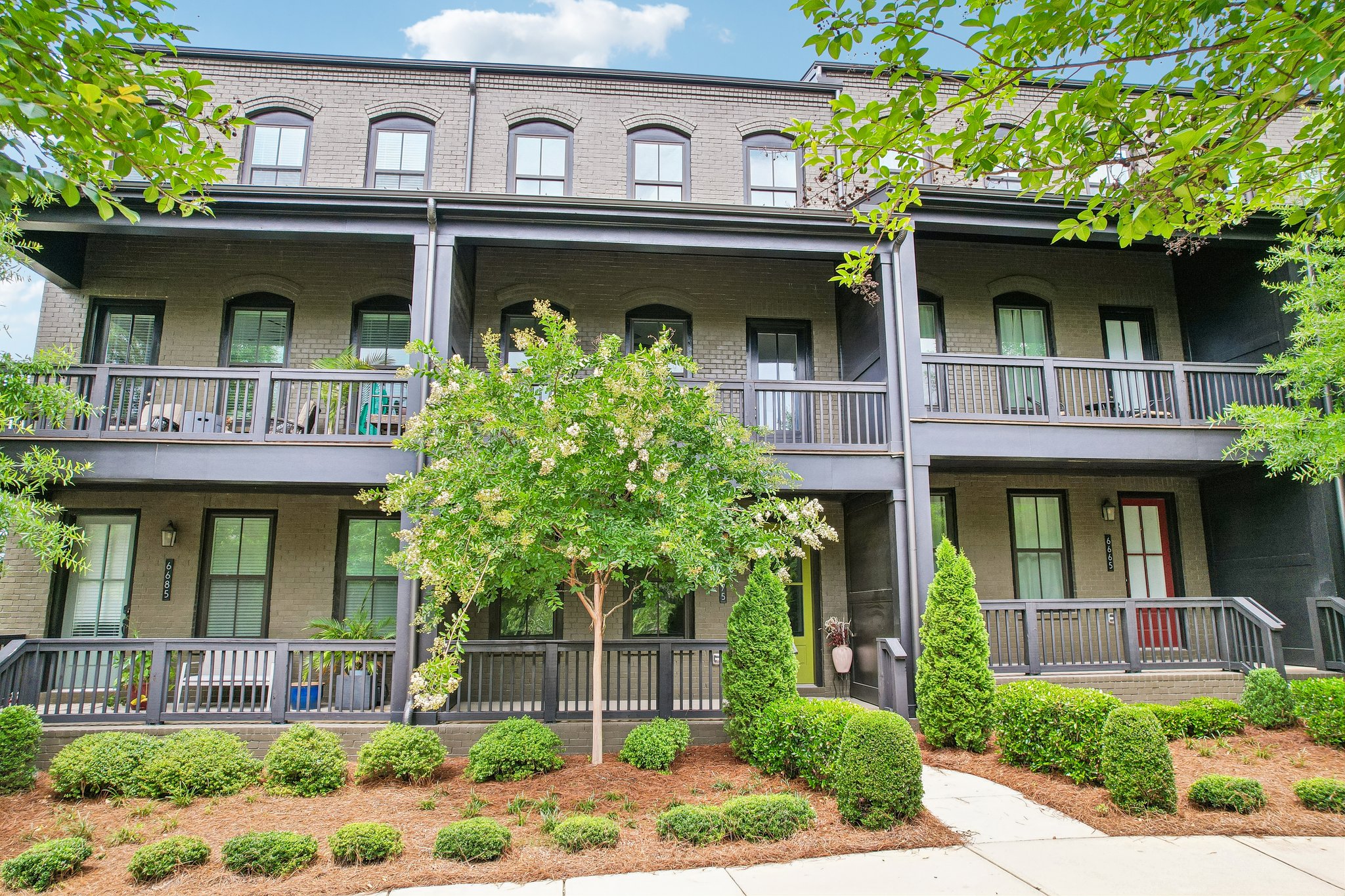 Cortland Walk-S2605-039.jpg