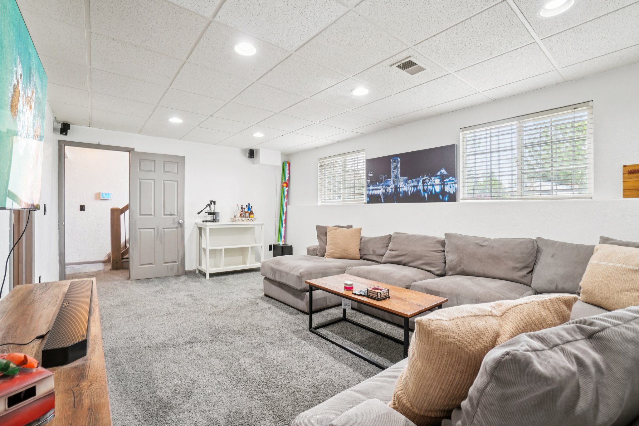 S Arapahoe Dr-0406-012.jpg