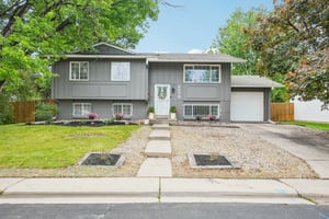 S Arapahoe Dr-0406-001.jpg