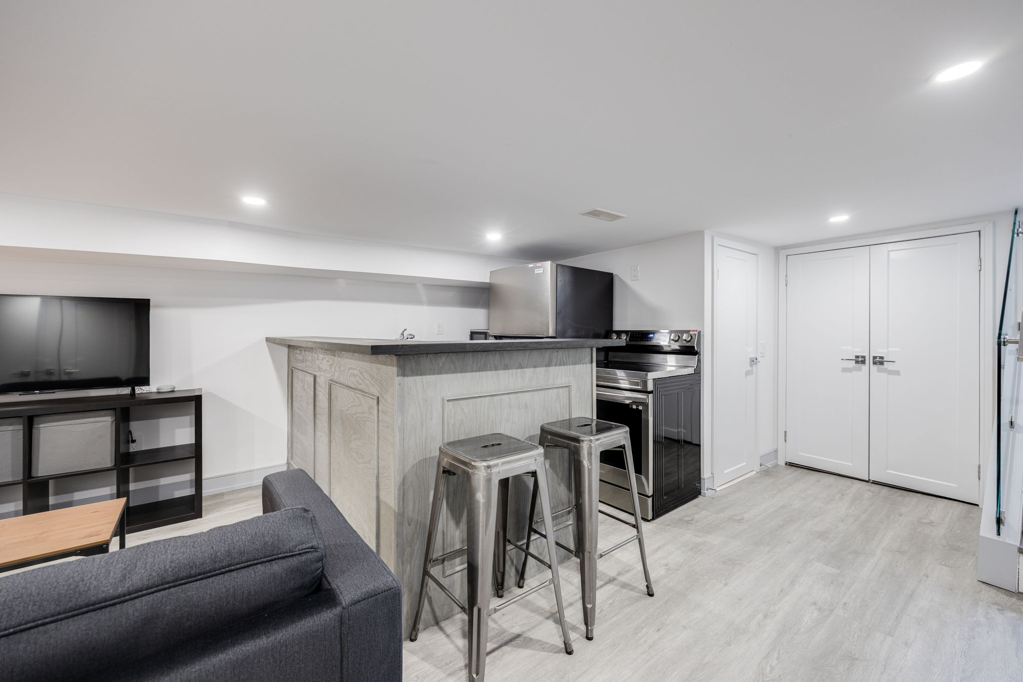 Toronto property showcase — delivered property photograph 5